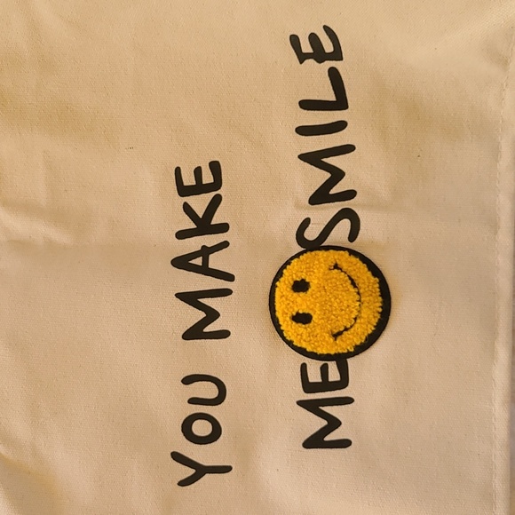 YOU MAKE ME SMILE canvas tote - Picture 5 of 6